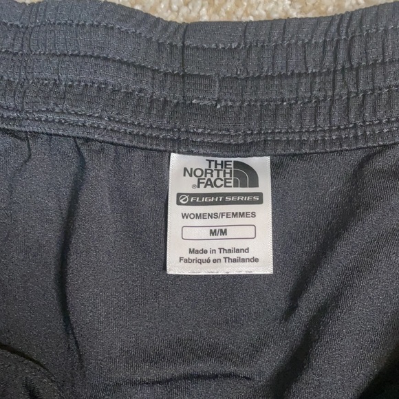 North Face black running shorts - Picture 3 of 3